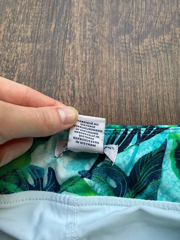 Tommy Bahama Women’s Azure Lagoon Tropical Golf & Tennis Skort -Size M - Image 4