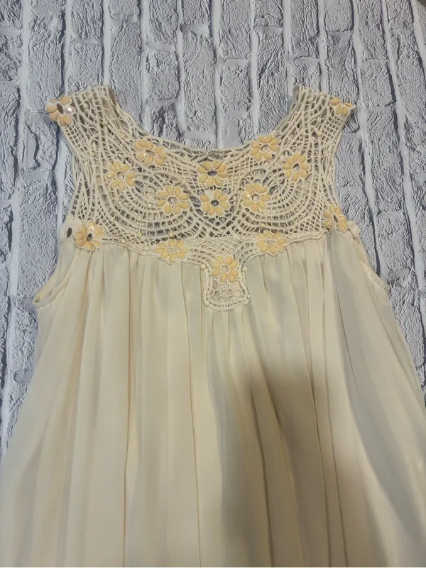 Ark & Co women’s.‎ Cream Crochet Yoke Chiffon Dress - Image 2