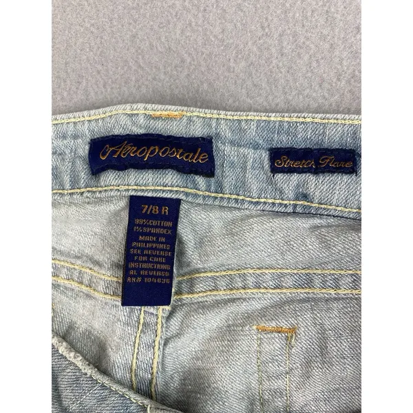 Aeropostale Jeans Womens 32x32 Blue Flower Embroidery Flare Tag 7/8 Indie Boho - Image 3