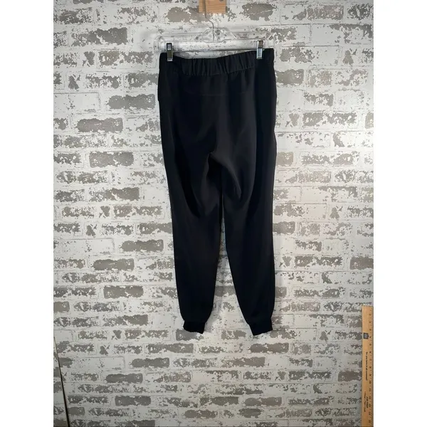 Lululemon | women black athletic joggers size 4 - Image 8