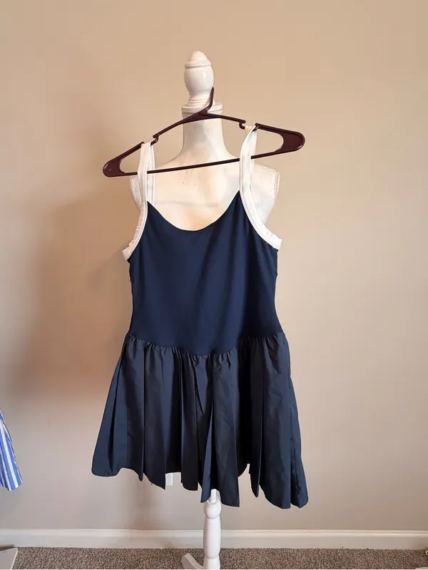 Free People Movement Swing of Things Color block Tennis Dress size large NWOT - Image 9