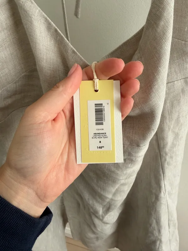 Aritzia dress - Image 4