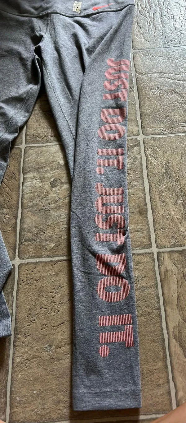 Nike Leggings - Image 2