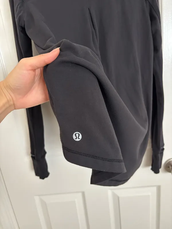 Lululemon Outrun 1/2 Zip Reflective Pullover Jacket - Image 11