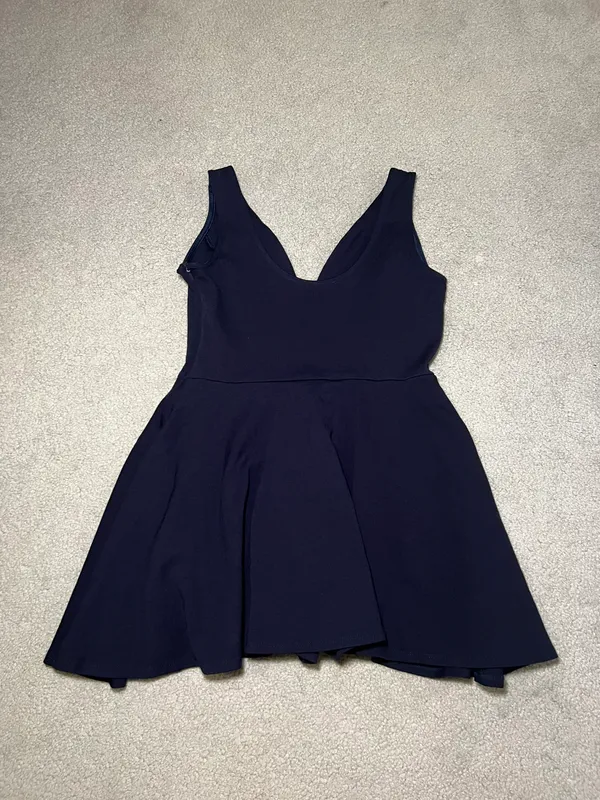 I feel good navy blue skort dress size medium - Image 3