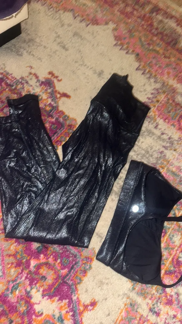 Lululemon Matching Set - Image 4
