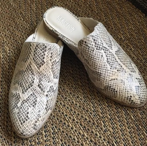 Kenneth Cole Ruthie snake mule flats - Image 2