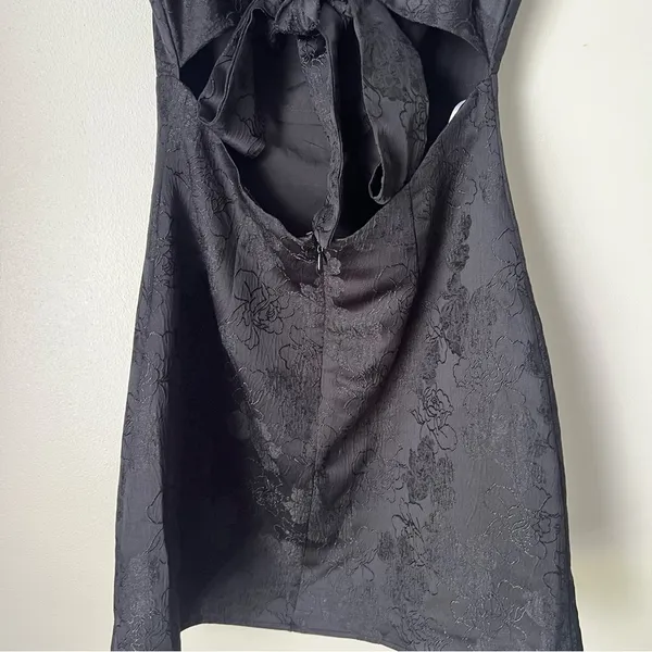 Lulu’s Women’s Black Floral Square Neck Open Back Mini Dress Size Small New - Image 5