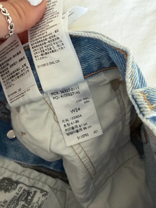 Levi’s Shorts - Image 3