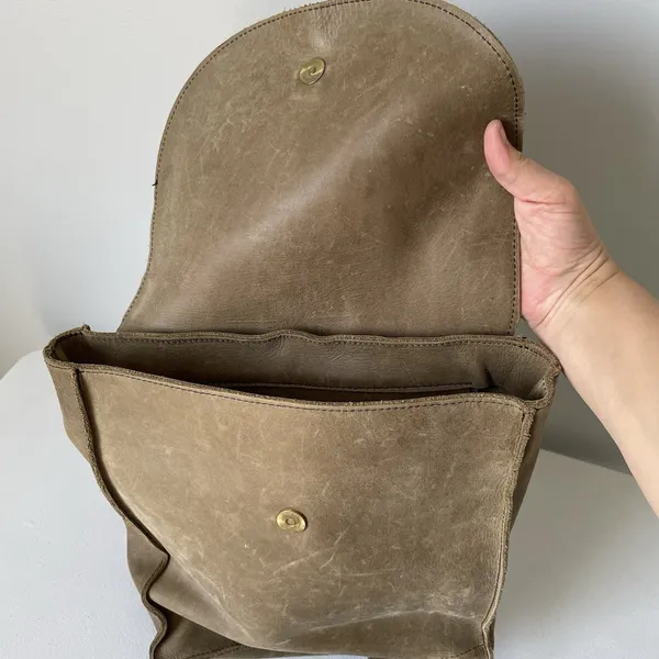Raven + Lily Emerson Leather Backpack Purse Tassel Fold-Over Closure Brown OS - Image 10