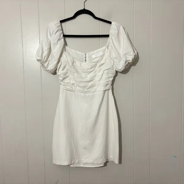 ASTR The Label Linen Pleat Front Mini Dress Puff Sleeve White Womens Size Medium - Image 3