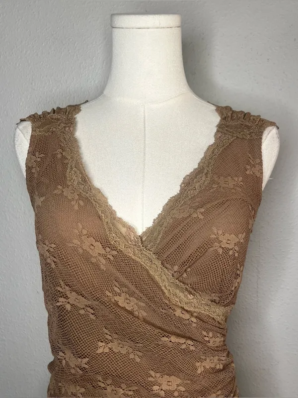 Y2K Ann Ferriday Tan Floral Mesh Lace Surplice Sleeveless Fairycore Blouse - Image 3