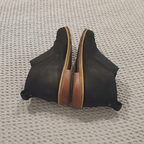 UGG Black Ankle Booties with Cozy Lining and Durable Sole (23) - Image 3