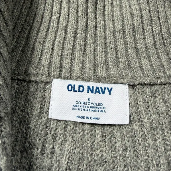Old Navy Gray Knit Quarter Zip Sweater Size Small - Image 2