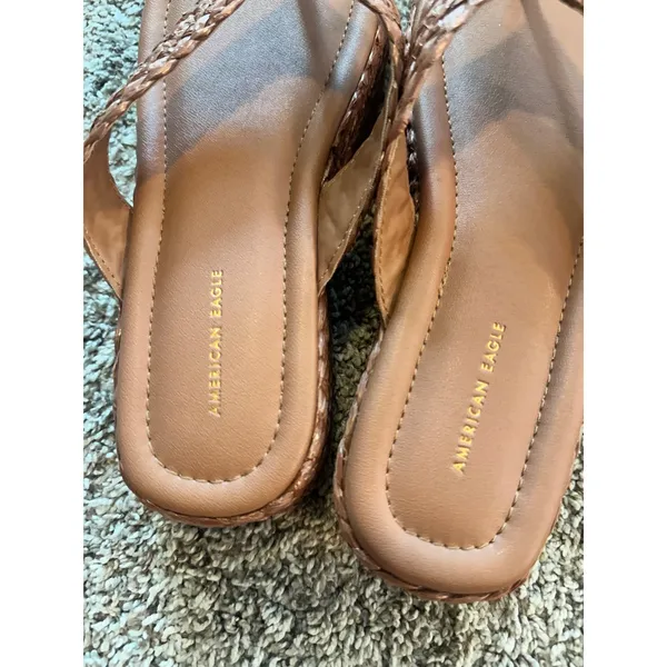 American Eagle Women Brown Woven Raffia Platform Flip Flop Sandals Size 9 - Image 5