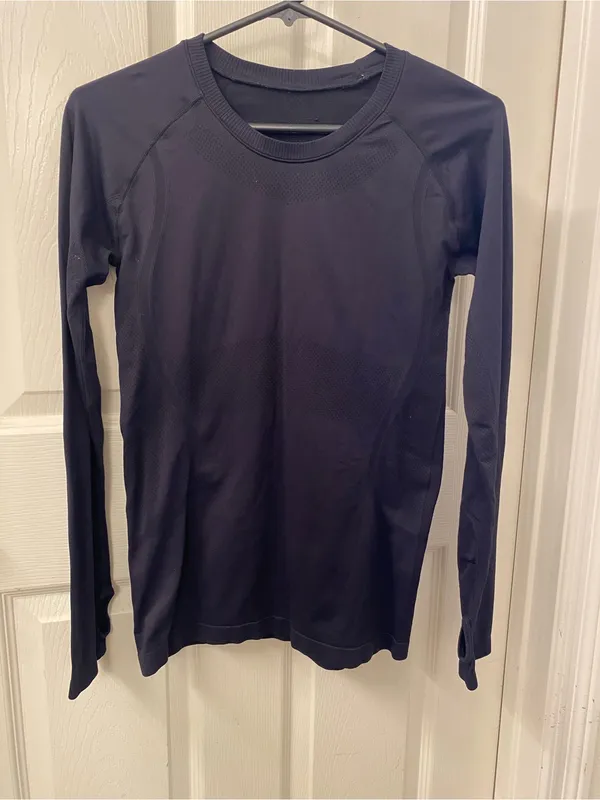 lululemon athletica Black Long-Sleeve Performance Tee - Image 6