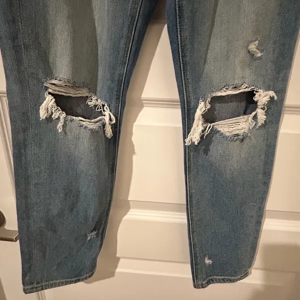 American Eagle Ripped Mom Jeans Blue Size 00 Short - Image 3
