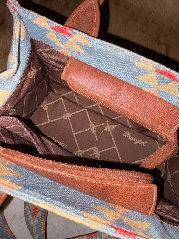 Wrangler Purse Crossbody - Image 2