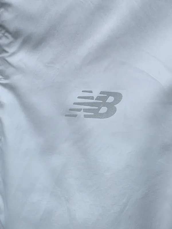 New Balance | Grey and White Windbreaker Hooded Jacket Size S - Image 3