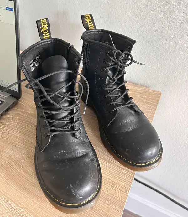 Dr. Martens Black - Image 2