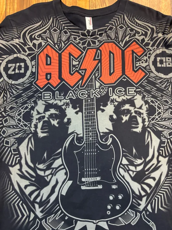 AC/DC black ice tour tee Size L Size L - Image 5