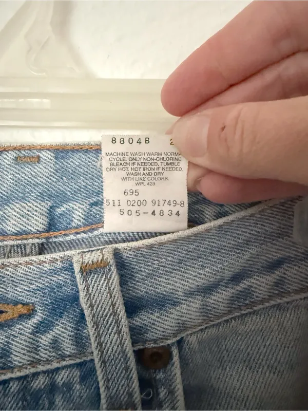 Vintage Levi's 505 Straight Leg Jeans Sz 6 - Image 6