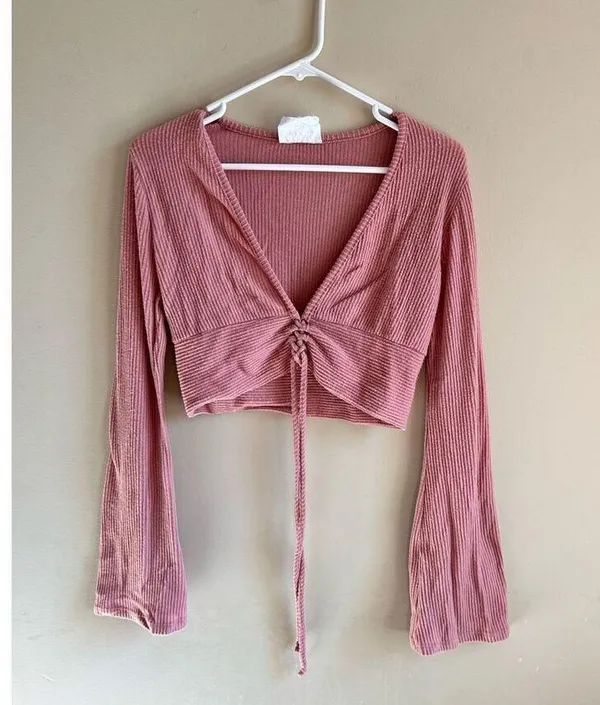 bell sleeve top - Image 2