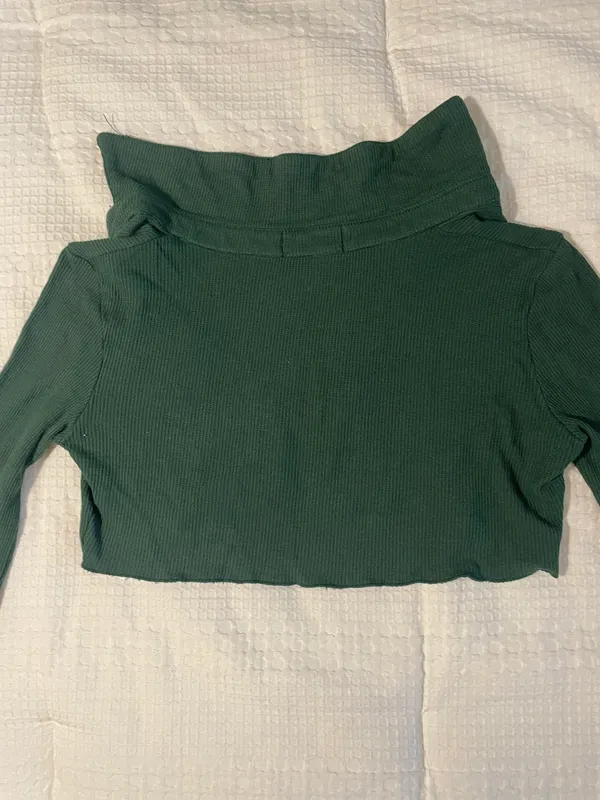 Edikted Green top - Image 4