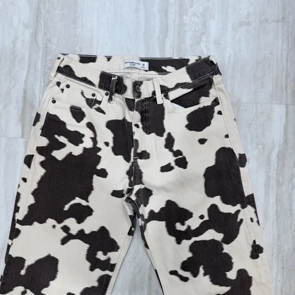 Abercrombie & Fitch The Baggy Low Rise Cow Print Jeans Black White 26 Short - Image 2