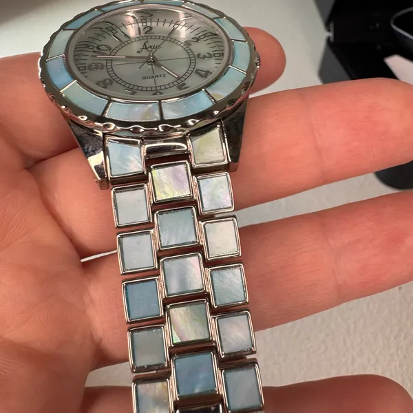 aria AR-410 mother of pearl quartz watch silver tone bracelet original box - Image 5