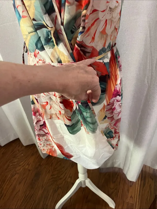 NEW! Floral Multicolor Sleeveless Wrap Dress bubble skirt - Image 9