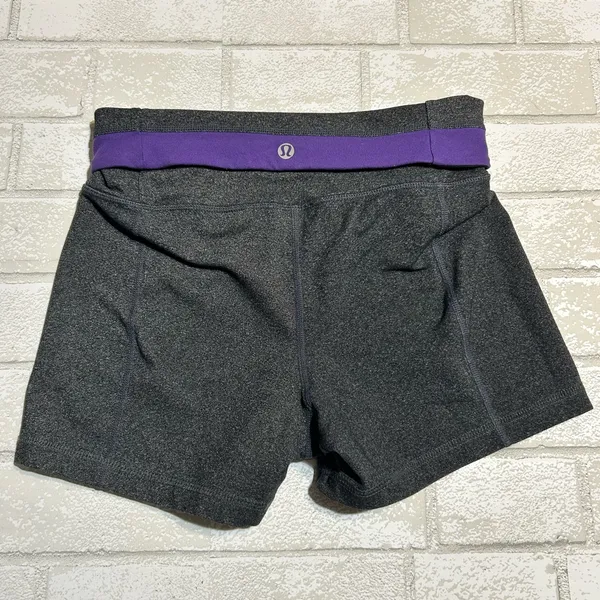 Lululemon Gray Women's Shorts - Image 3