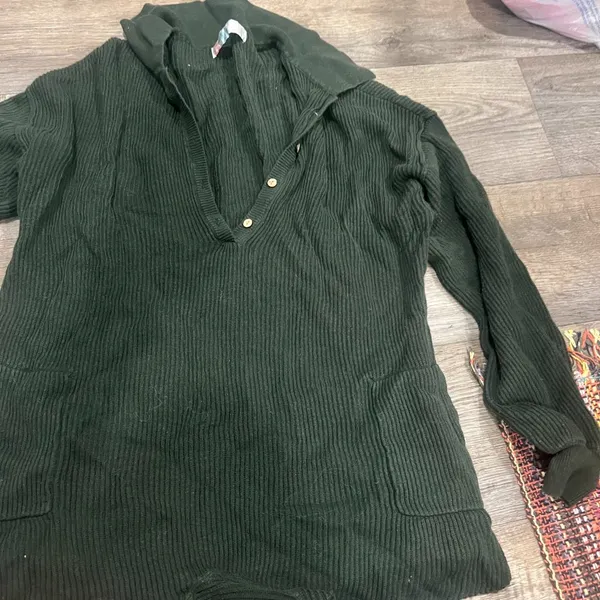 Free People Picnic Sweater Romper size M - Image 3