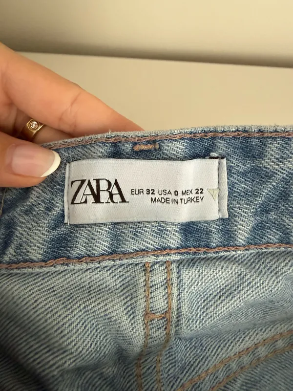 ZARA Jeans - Image 4