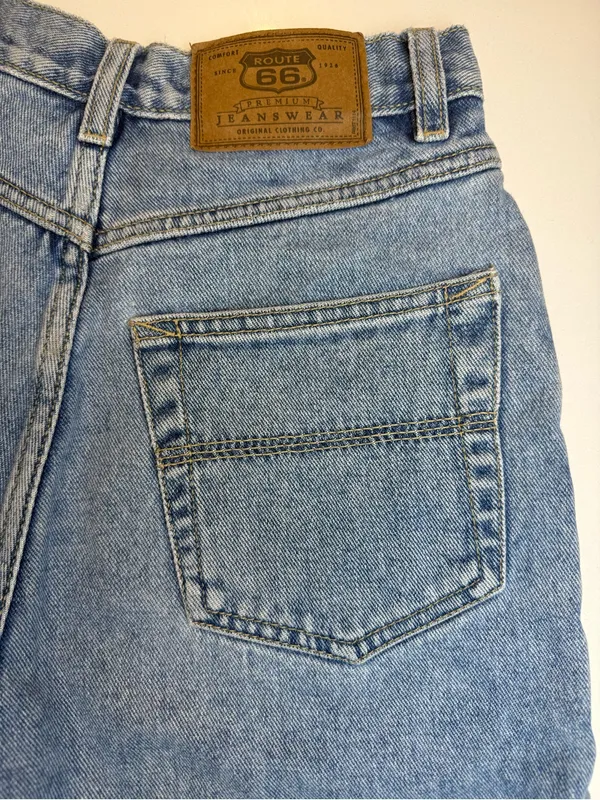 Route 66 High rise Relaxed Fit Denim Shorts Size 5/6 Light Wash Vintage Style‎ - Image 5