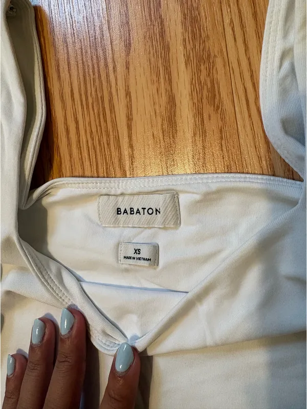 Aritzia Long Sleeve Babaton Bodysuit - Image 3