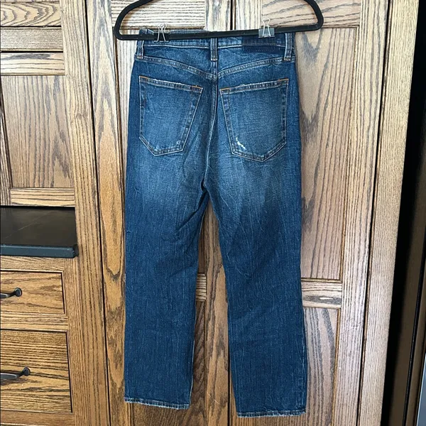 Abercrombie Fitch Curve Love The Ankle Straight Ultra High Rise Distressed 28 6s - Image 4