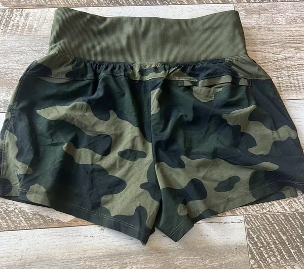 All In Motion camo athletic shorts - Image 4