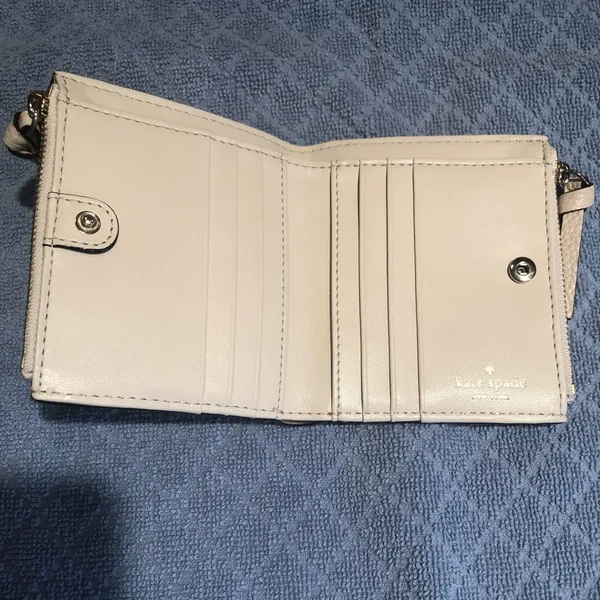 Kate Spade cream colored wallet - Image 3