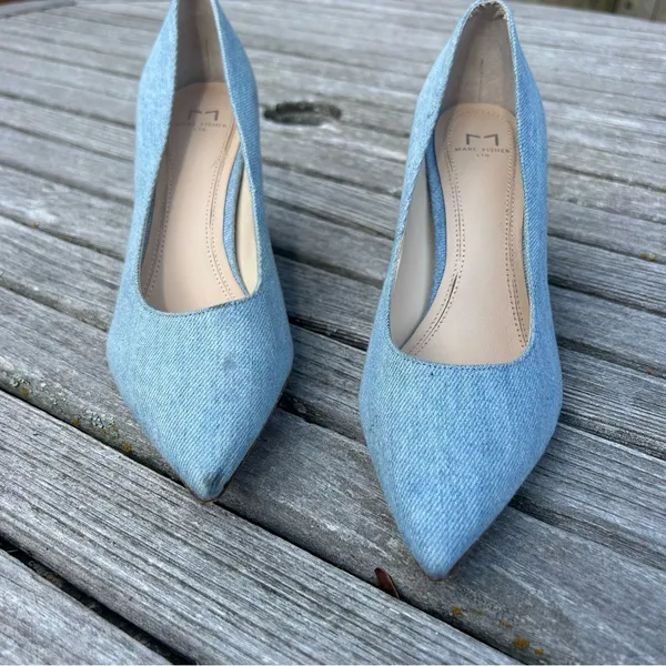 Marc Fisher ZALA BLOCK‎ HEEL POINTY TOE PUMP - Light Blue Denim- size 5.5 - Image 4