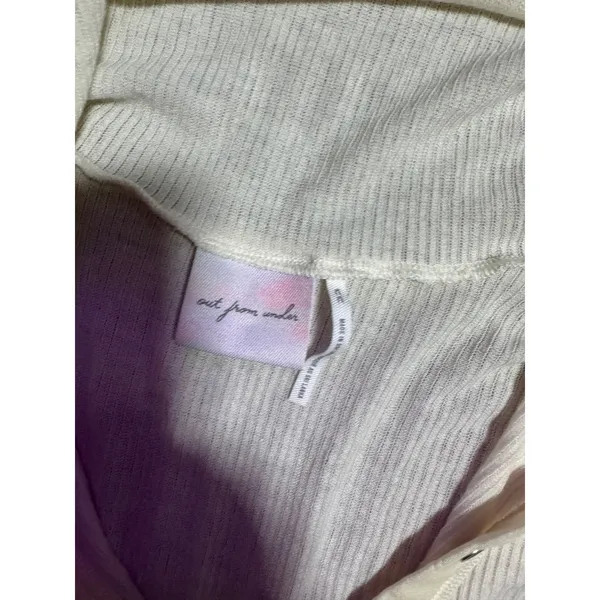 Out From Under Cream Ribbed Knit Snap Front Long Sleeve Top Spread Collar Off White Medium - Image 3