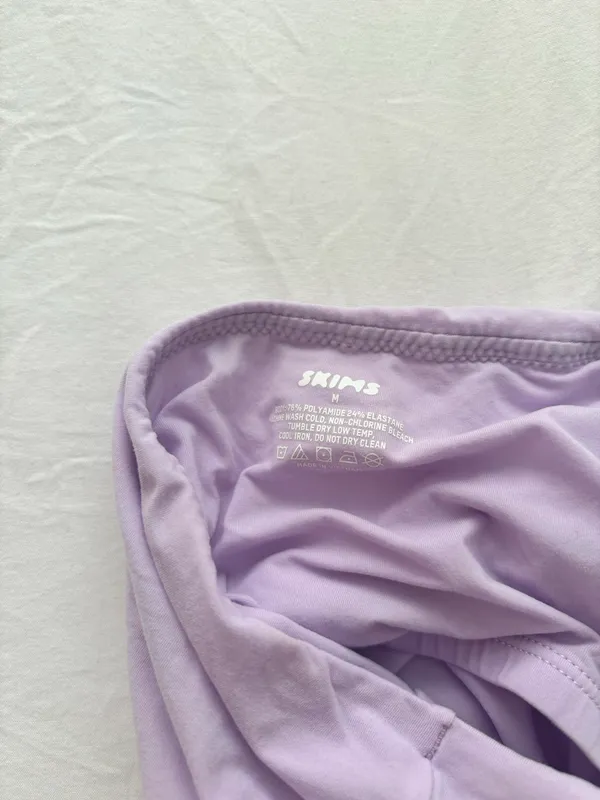 SKIMS Fits Everybody Tube Top - Image 3