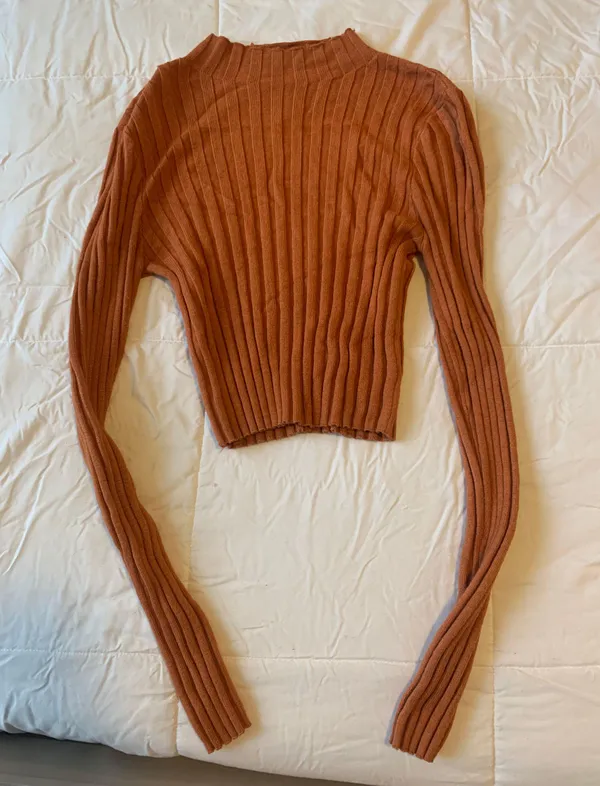 Forever 21 Cropped Sweater - Image 2