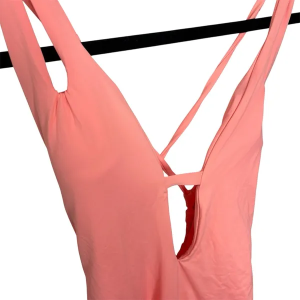 Becca Pink Cut Out Stretch V Neck One-Piece Swimsuit Swimwear Size Large New NWT - Image 8