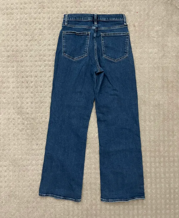 Gap Jeans - Image 2