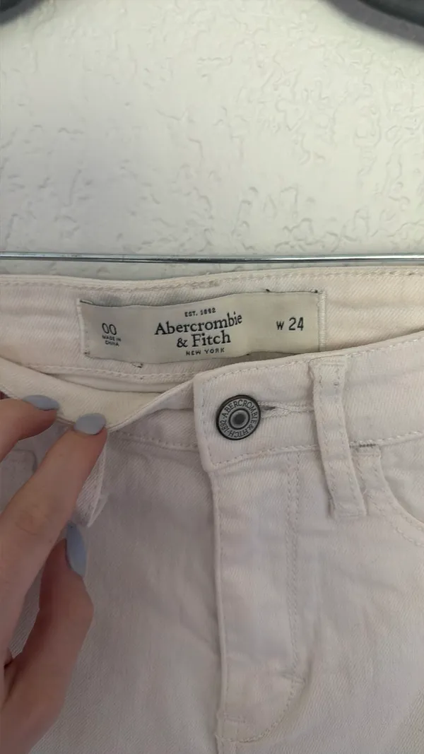 Abercrombie Jeans High-Rise Straight Ripped - Image 2