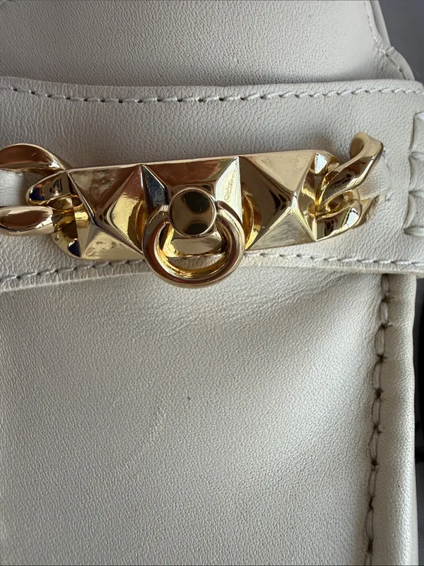 ALDO Laurea Cream Leather Loafers with Gold Chain Accent - NWOB - Image 8