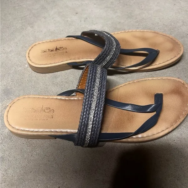 Coach And Four Slip-On Toe Loop Strappy Flat Sandals Blue Rhinestone Size 8.5 - Image 2