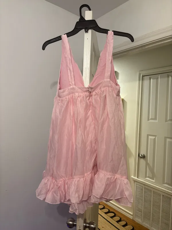 Baby pink flowy SHEIN dress - Image 2