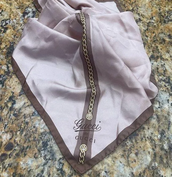 Gucci Silk Gucci Link Scarf - Image 2